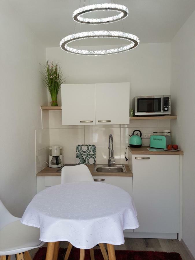 Gaestezimmer Resi Illmitz Exterior foto